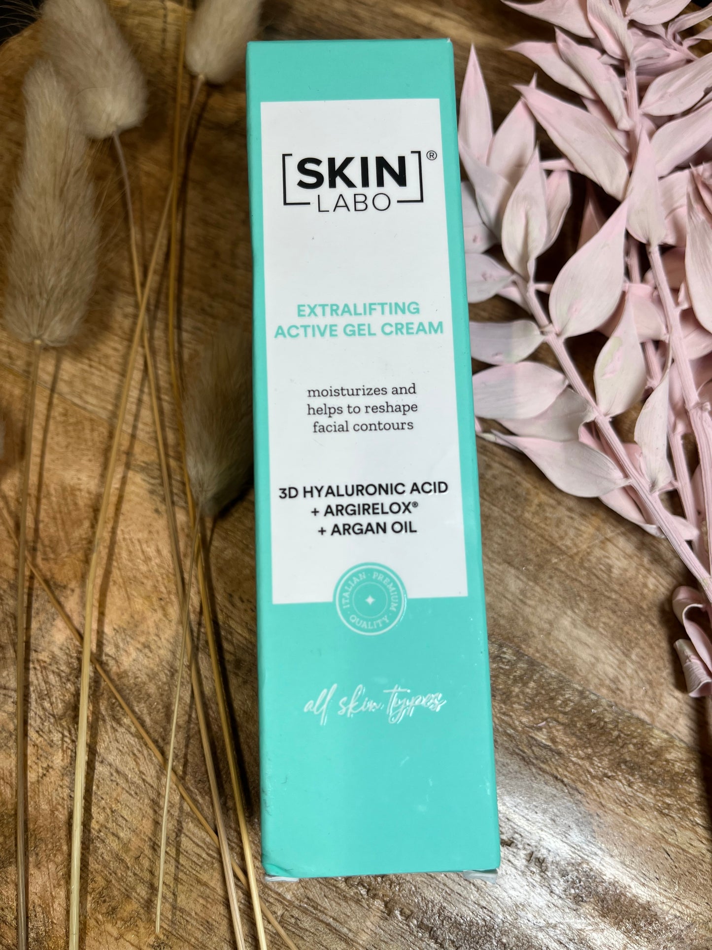 SKIN LABO extra lifting