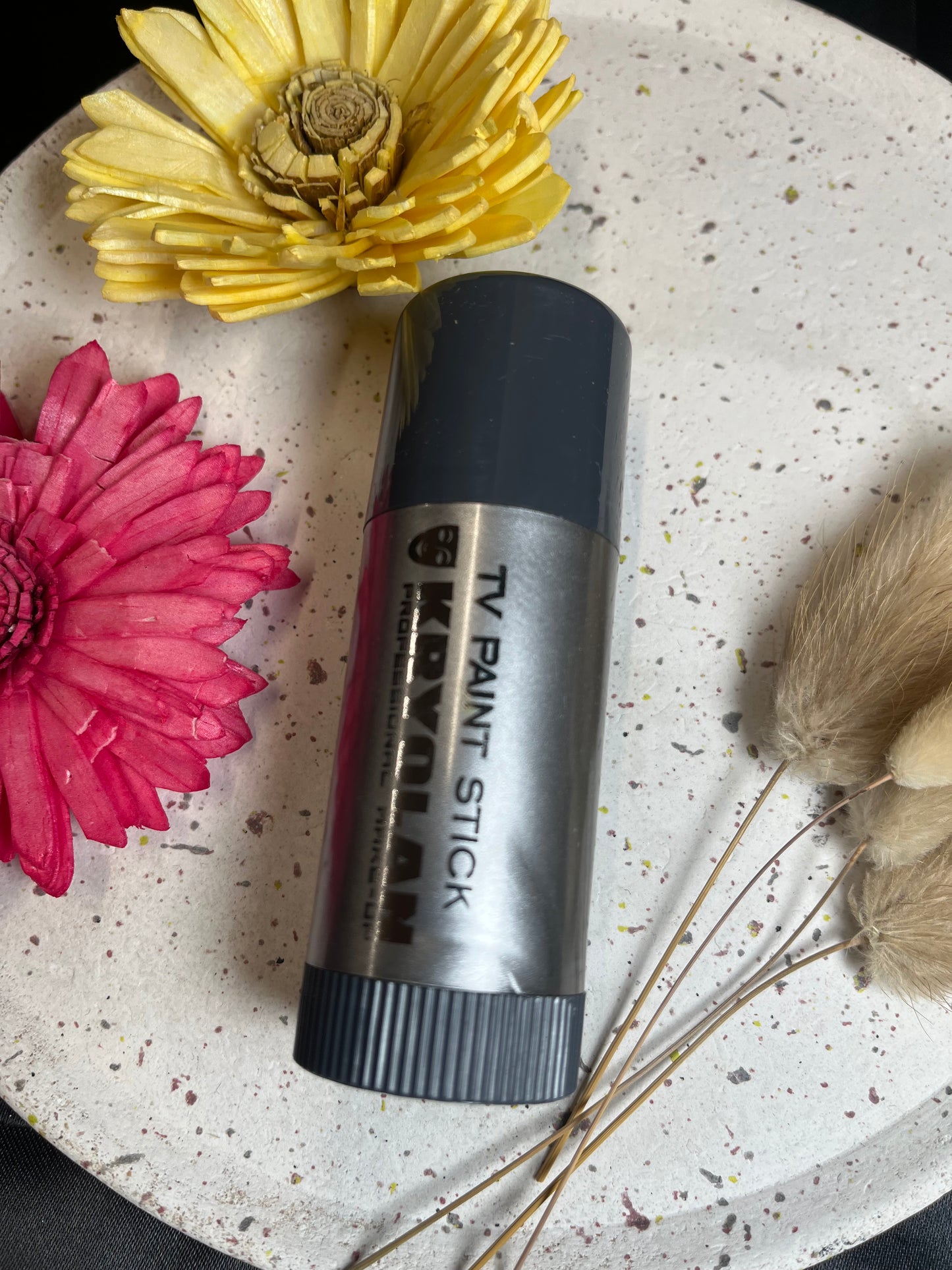 KRYOLAN FOND DE TEINT OB1 STICK