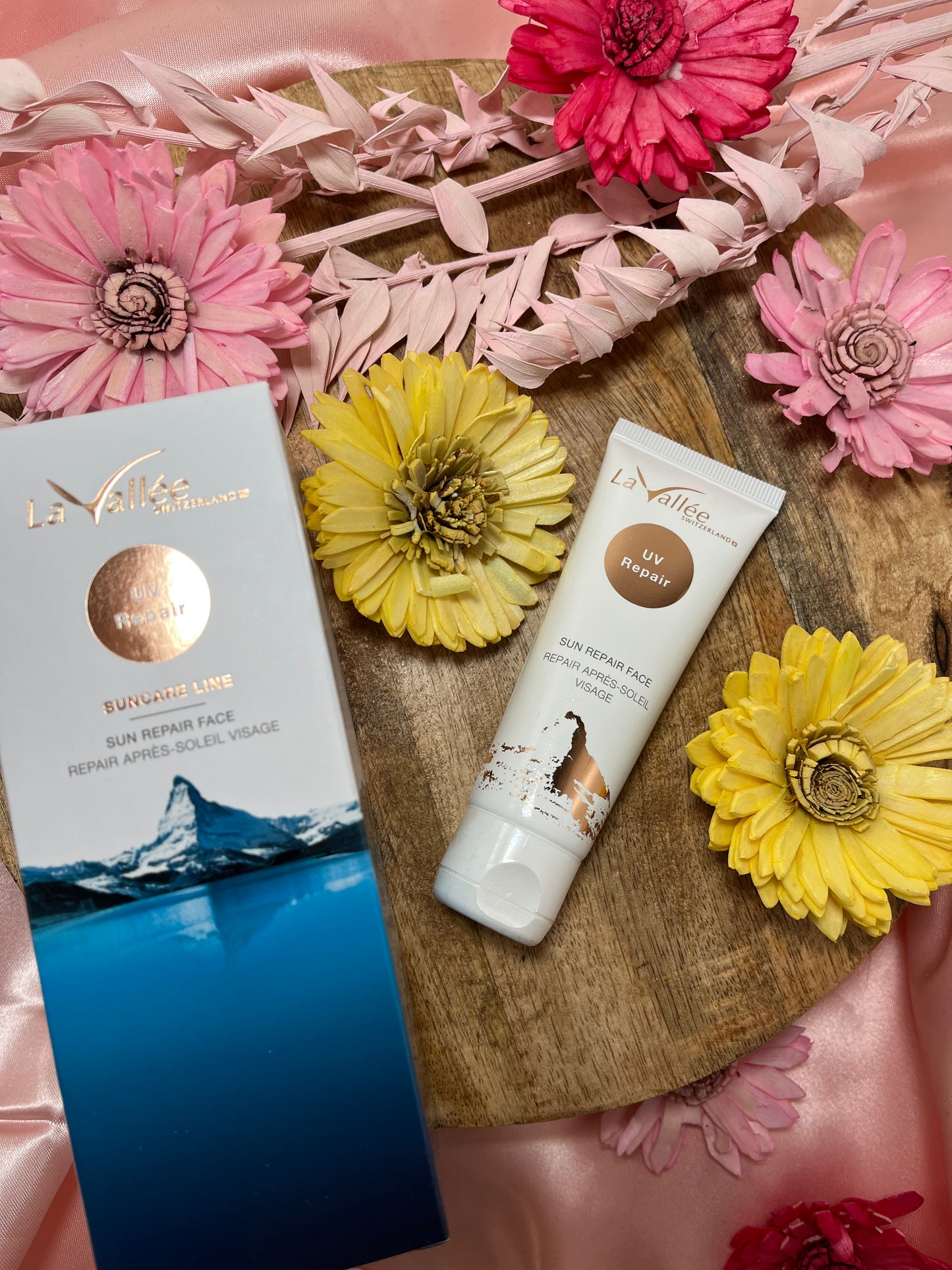 LA VALLEE Sun repair face