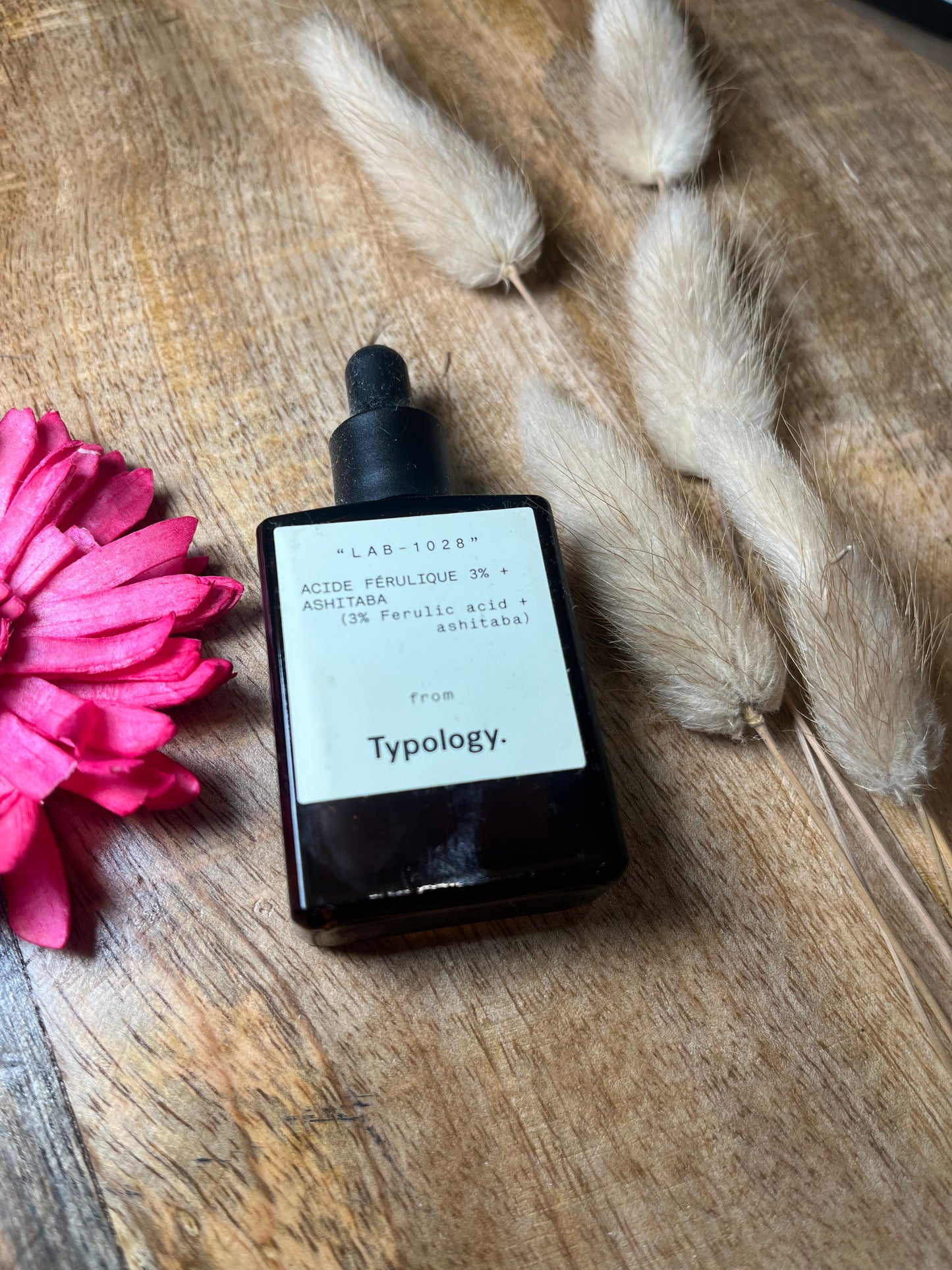 TYPOLOGY ACIDE FERULIQUE