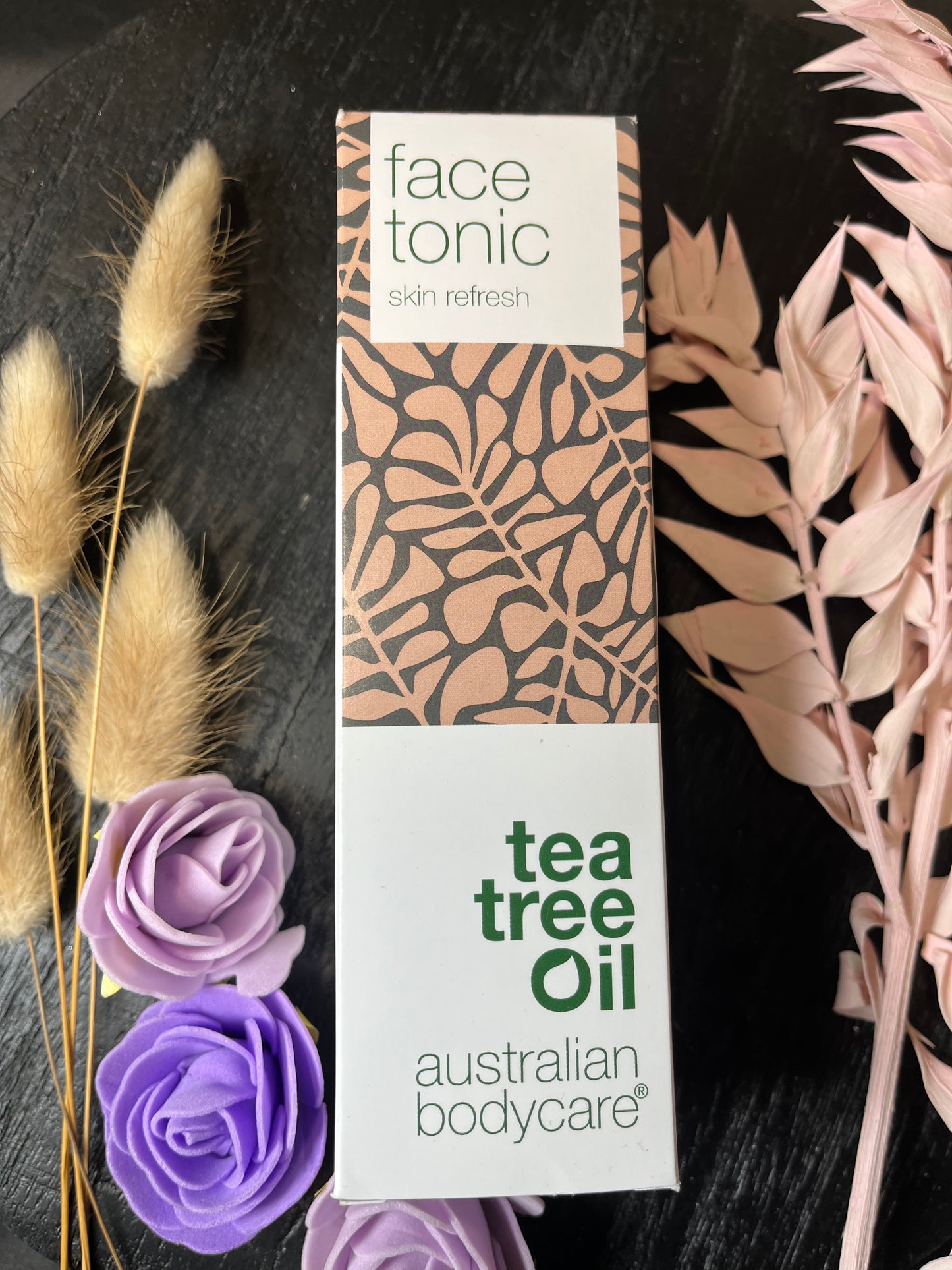 TEA TREE OIL FACE TONIC