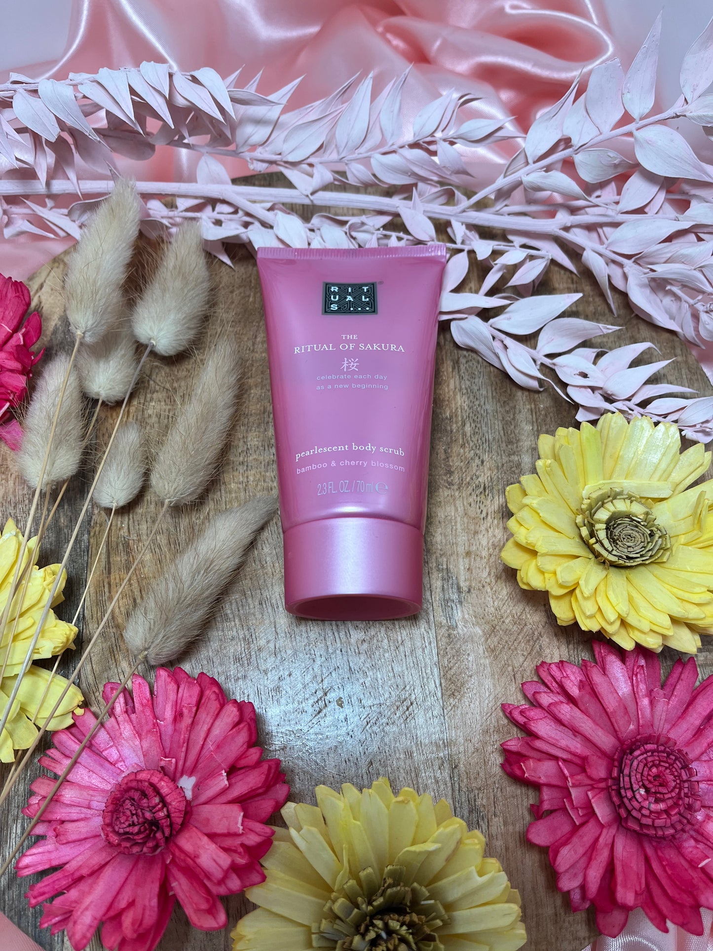 RITULAS Ritual of sakura body scrub