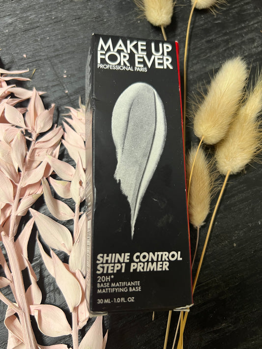 MAKE UP FOREVER